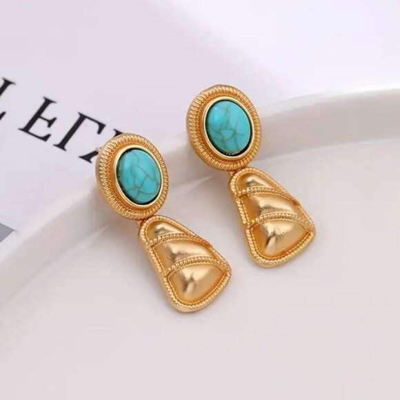 14K Gold Womens Hanging Turquoise Drop Earrings Ladies 14 K Silver